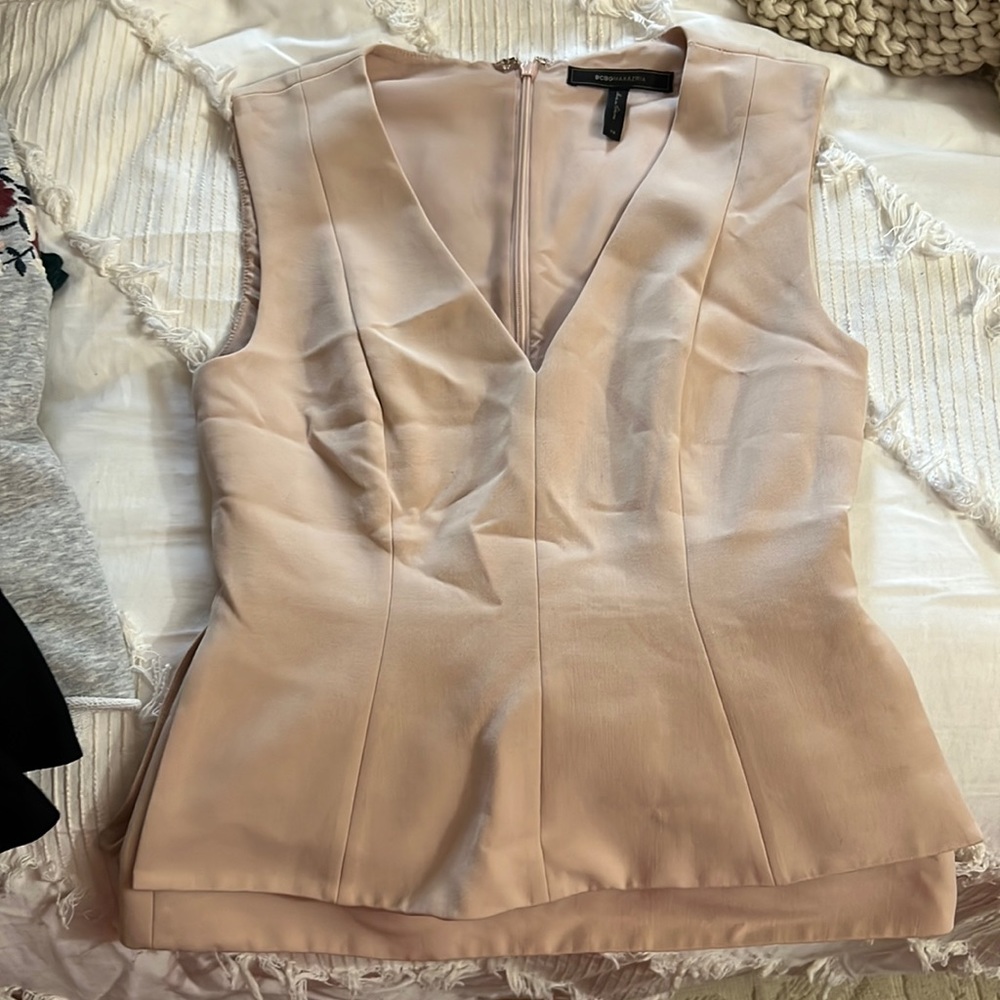 BCBGMAXAZRIA peplum top